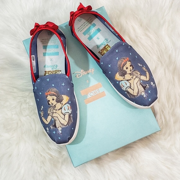 Toms Shoes - Toms X Disney Snow White Slipons Size 5.5 NWB